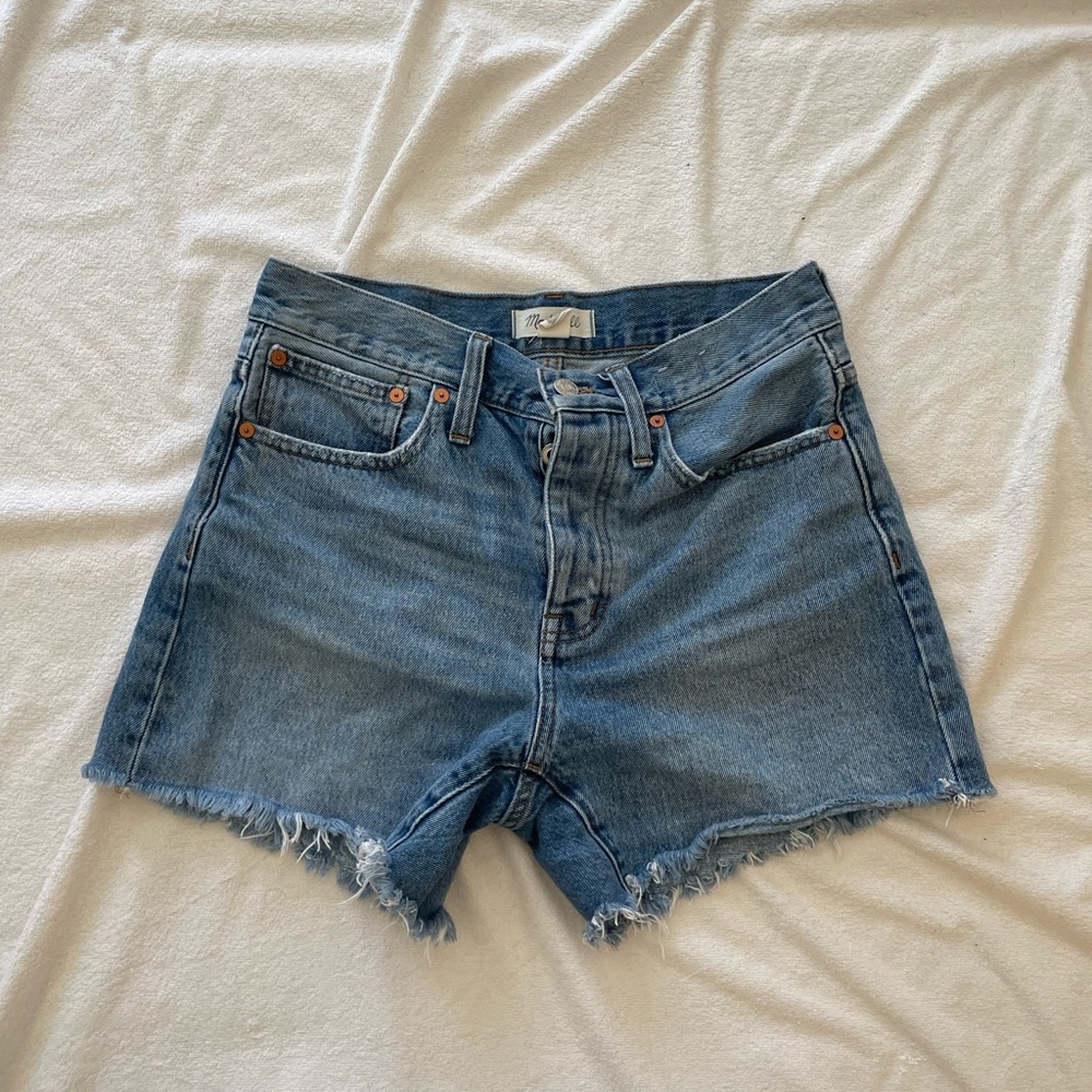 Madewell Relaxed Mid-Length Denim Shorts